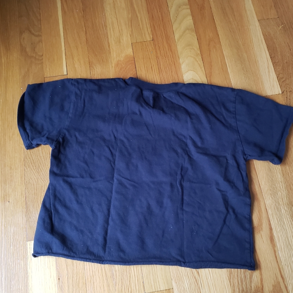 Crop top - Picture 2 of 3